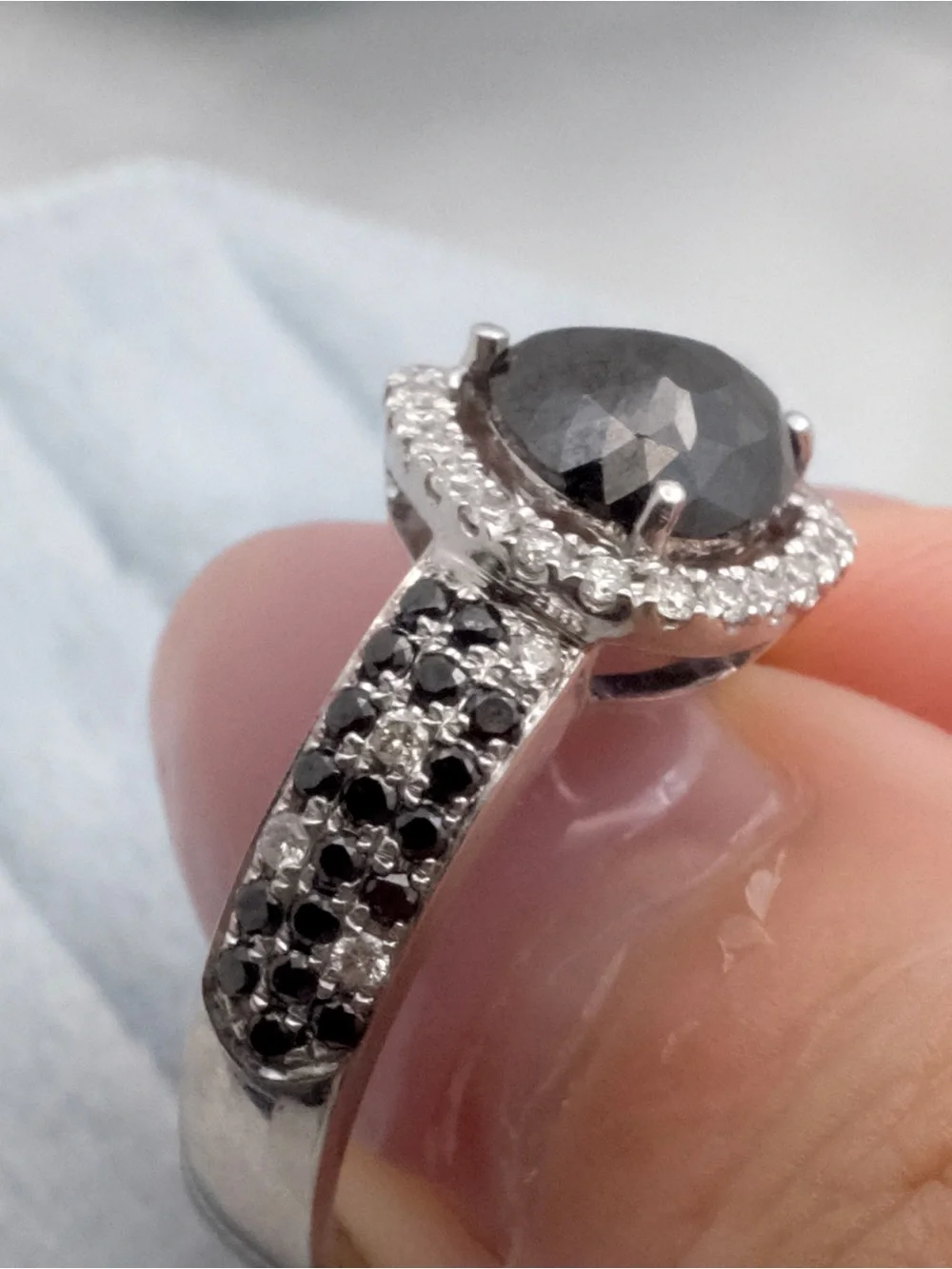 Black Diamond Ring | K18 White Gold